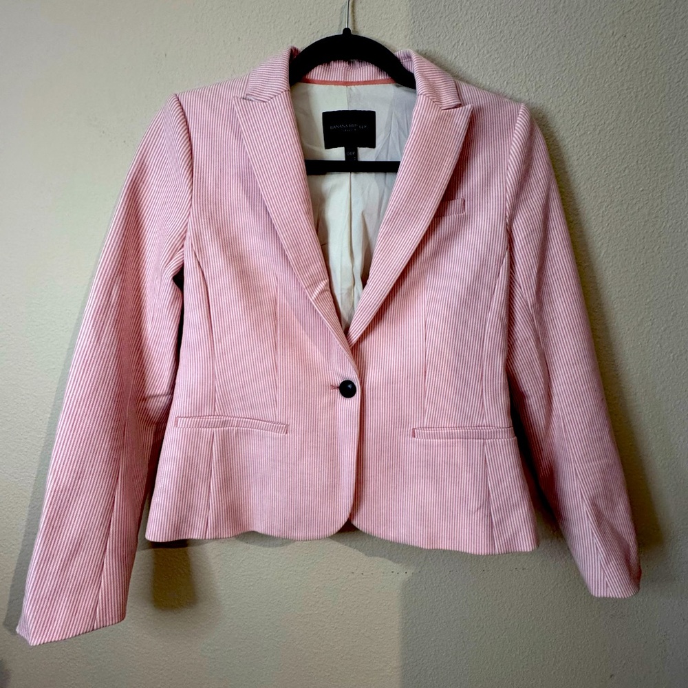 Women’s Banana Republic Classic Fit Blazer, Red/Pink Pinstripe, NWOT, 00 Petite